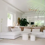 Le Gan Eden, Piscine *