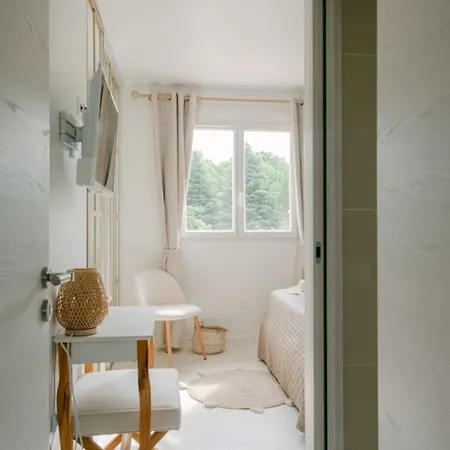 Le Gan Eden, Piscine * Канны